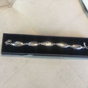 Reversible Silvertone Bracelet Adjustable.